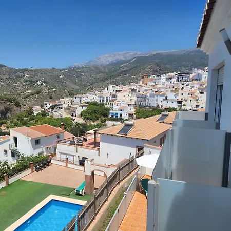 Villa Esperanza - *